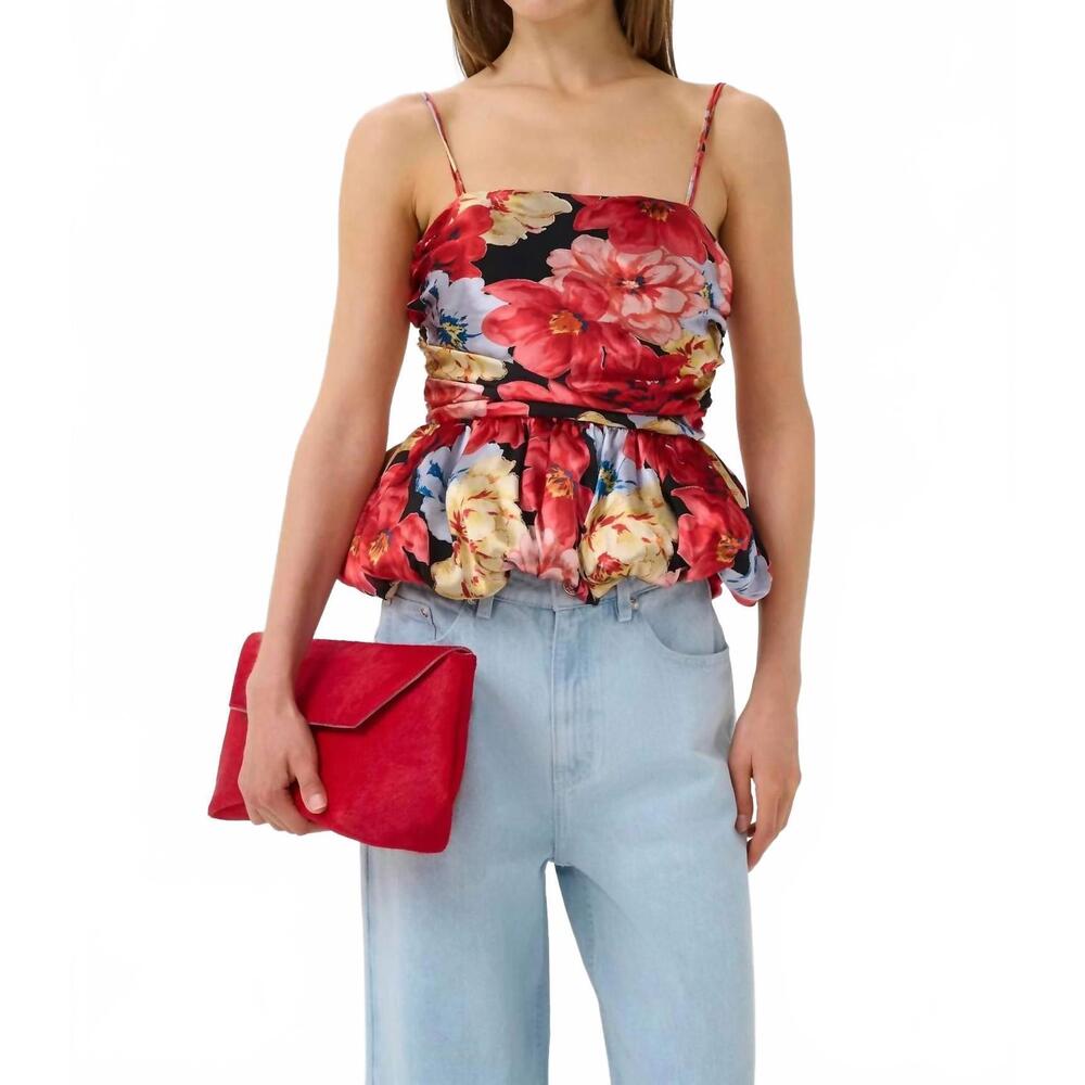 NEW GESTUZ gzsigrida squared neck top in floral